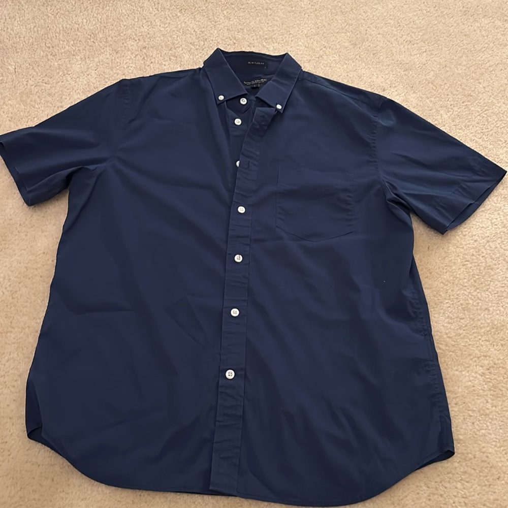 Men’s Button down short sleeve